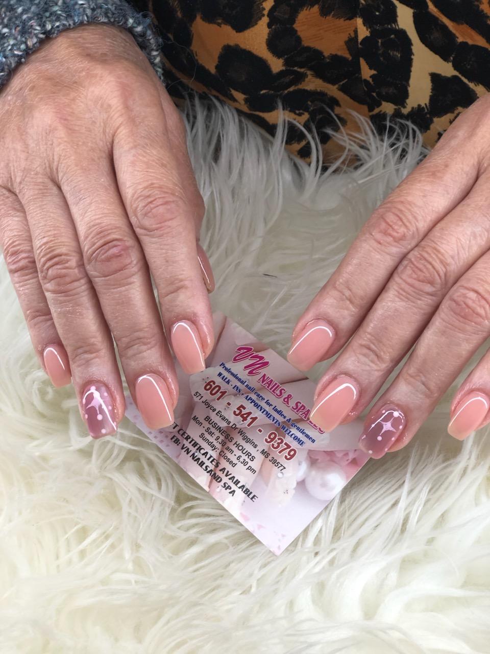 Vn Nails And Spa Wiggins, MS 39577